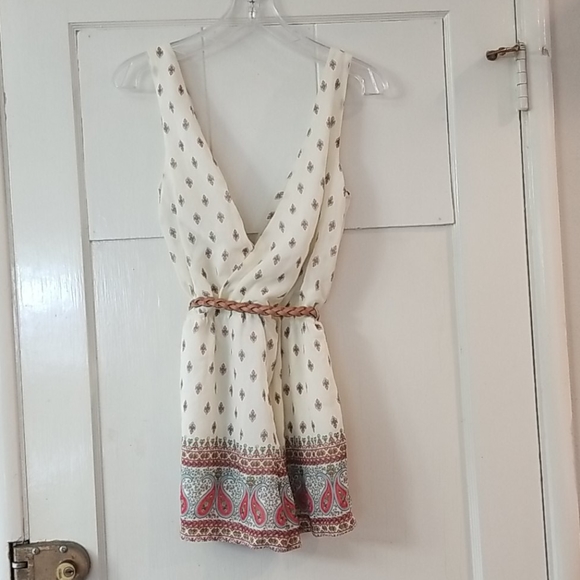 Joe & Elle Romper - Picture 2 of 4